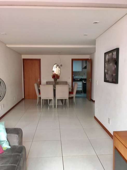 Apartamento com 3 Quartos à Venda, 170 m² por R$ 900.000 Rua Ronaldo Scampini, 01 - Jardim da Penha, Vitória - ES