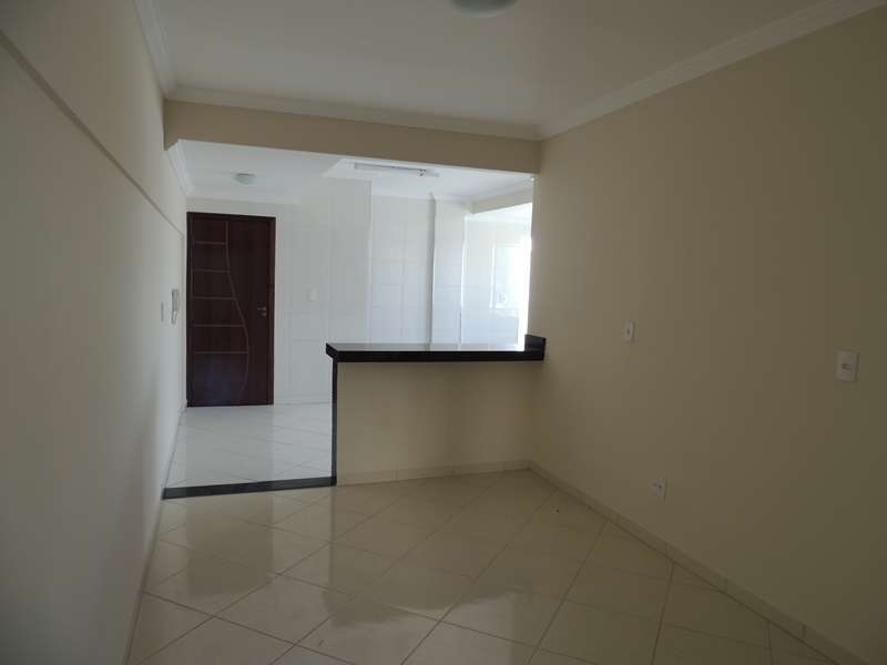 Apartamento com 2 Quartos para Alugar, 60 m² por R$ 1.000/Mês Rua Gustavo Corsão - São Judas Tadeu, Divinópolis - MG