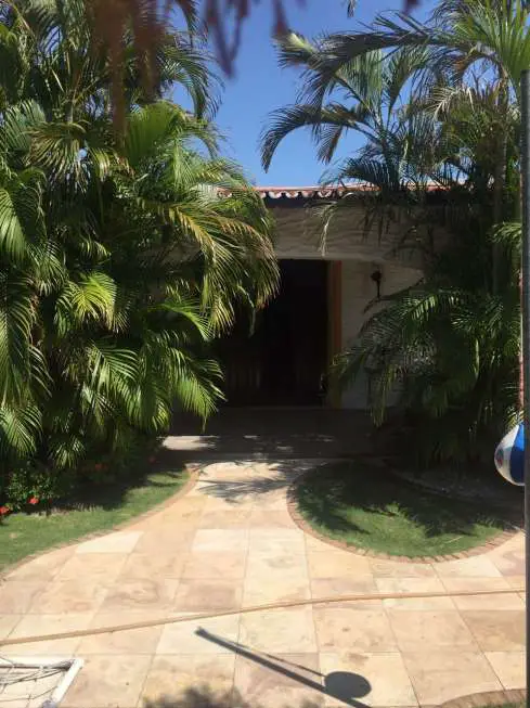 Casa com 5 Quartos à Venda, 350 m² por R$ 950.000 Rua César Fonseca - Papicu, Fortaleza - CE