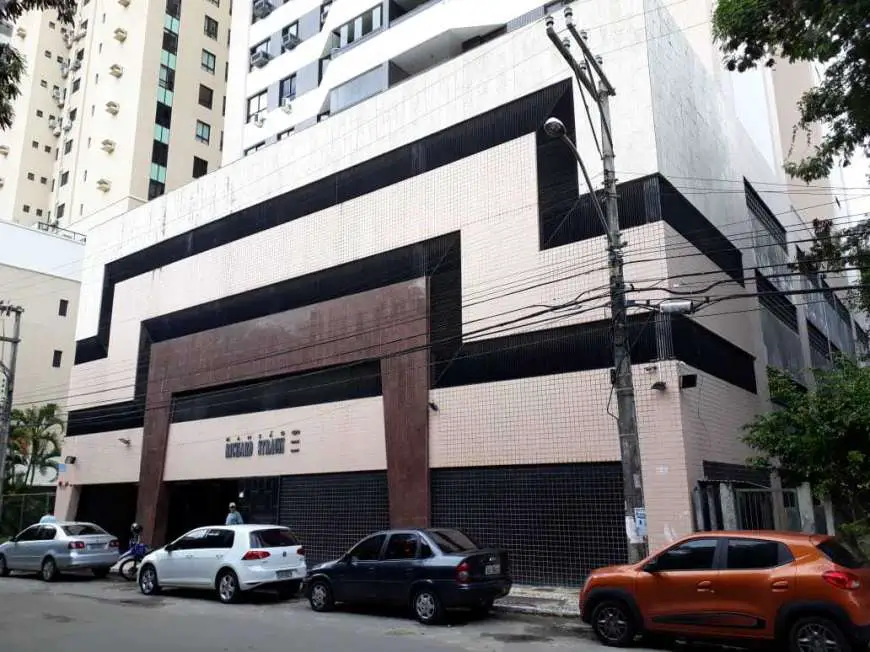 Apartamento com 4 Quartos à Venda, 147 m² por R$ 649.000 Rua Cícero Simões, 119 - Pituba, Salvador - BA
