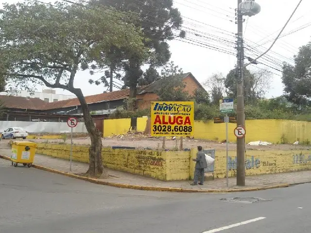 Lote/Terreno para Alugar por R$ 3.000/Mês Pio X, Caxias do Sul - RS