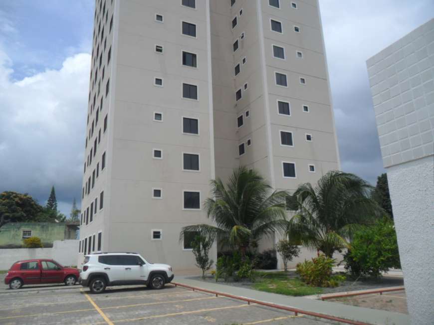 Apartamento com 3 Quartos à Venda, 70 m² por R$ 290.000 Rua Canudos, 10 - Jardim das Margaridas, Salvador - BA