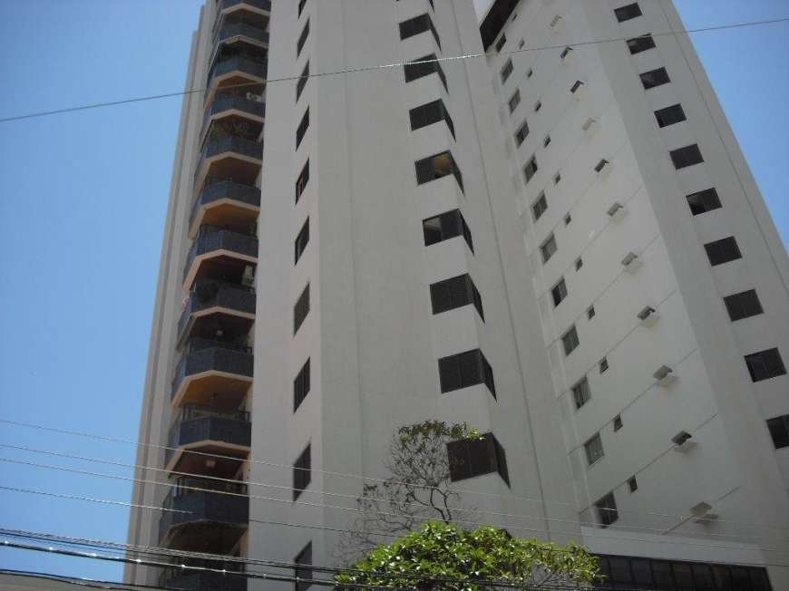 Apartamento com 3 Quartos à Venda, 110 m² por R$ 379.000 Rua 6, 460 - Setor Oeste, Goiânia - GO