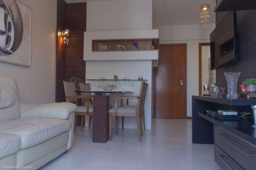 Apartamento com 2 Quartos à Venda, 67 m² por R$ 710.000 Mata da Praia, Vitória - ES