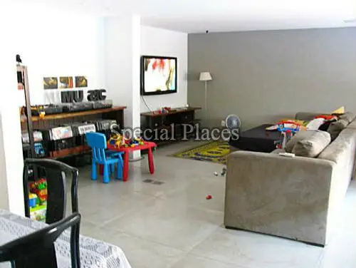 Casa de Condomínio com 4 Quartos à Venda, 231 m² por R$ 2.200.000 Rua João Geraldo Kuhlman - Barra da Tijuca, Rio de Janeiro - RJ