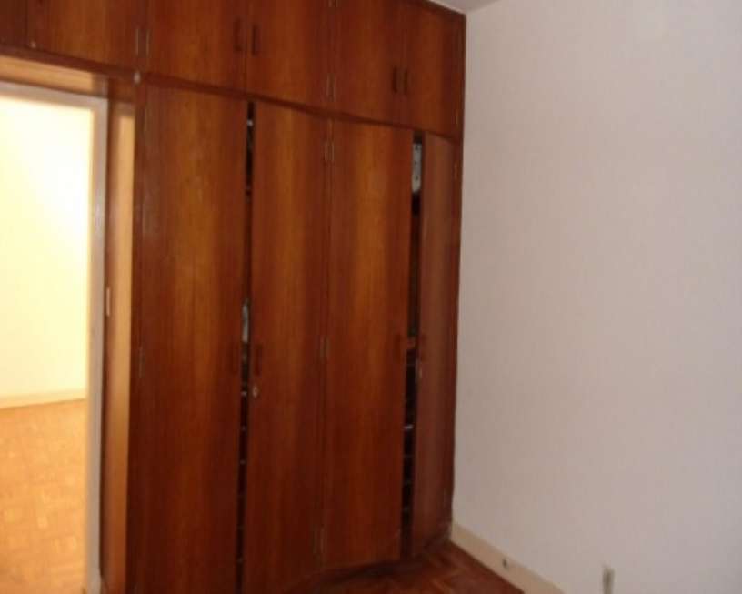 Casa com 2 Quartos para Alugar, 180 m² por R$ 1.800/Mês Vila Gumercindo, São Paulo - SP