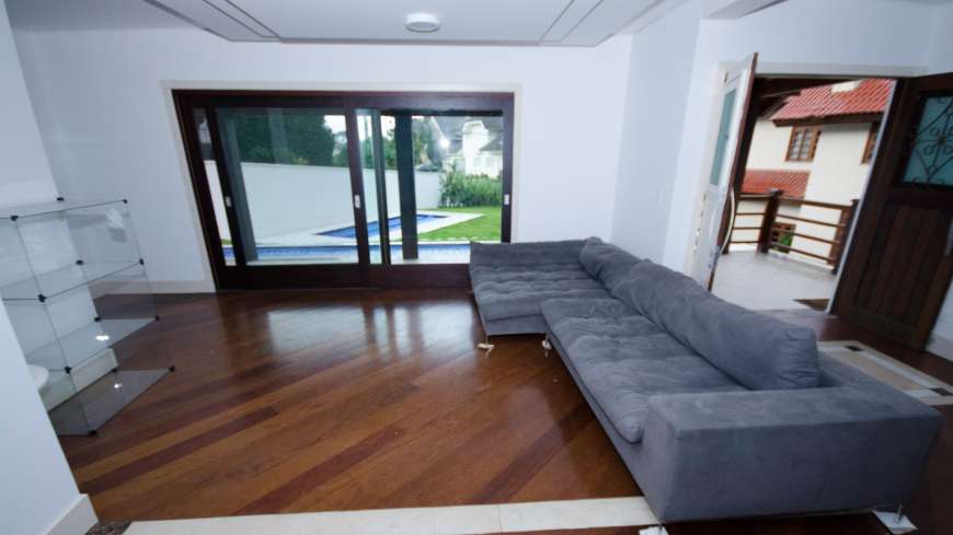 Casa de Condomínio com 6 Quartos para Alugar, 530 m² por R$ 8.190/Mês Rua Luiz Tramontin, 1220 - Campo Comprido, Curitiba - PR