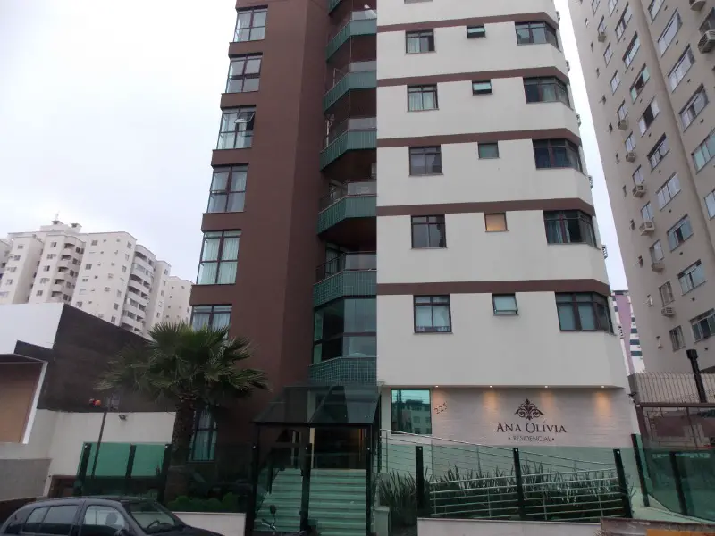 Apartamento com 3 Quartos à Venda, 134 m² por R$ 550.000 Rua Osni João Vieira - Campinas, São José - SC
