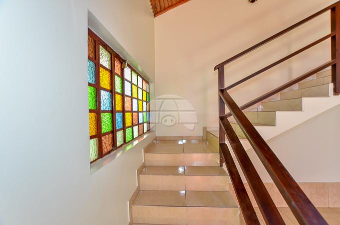 Casa com 3 Quartos à Venda, 300 m² por R$ 590.000 Avenida Napoleão Manosso - Santa Felicidade, Curitiba - PR