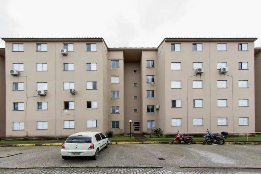 Apartamento com 2 Quartos para Alugar, 47 m² por R$ 650/Mês Rua João Jacob Bainy, 401 - Três Vendas, Pelotas - RS