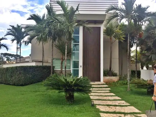 Casa de Condomínio com 3 Quartos à Venda, 320 m² por R$ 2.100.000 Buritis, Uberlândia - MG
