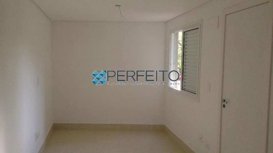 Kitnet com 1 Quarto à Venda, 26 m² por R$ 165.000 Rua Wenceslau Braz, 400 - Hedy, Londrina - PR