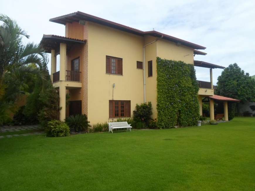 Casa com 4 Quartos à Venda, 276 m² por R$ 750.000 Rua Brigadeiro Haroldo Veloso - Sapiranga, Fortaleza - CE
