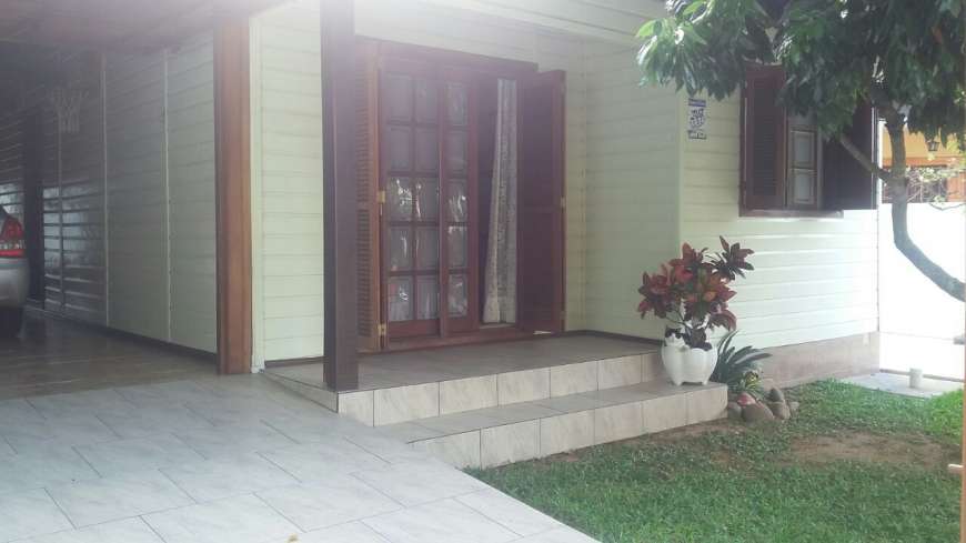 Casa com 3 Quartos à Venda, 118 m² por R$ 371.000 Rua Balduino Rambo, 47 - São José, Canoas - RS
