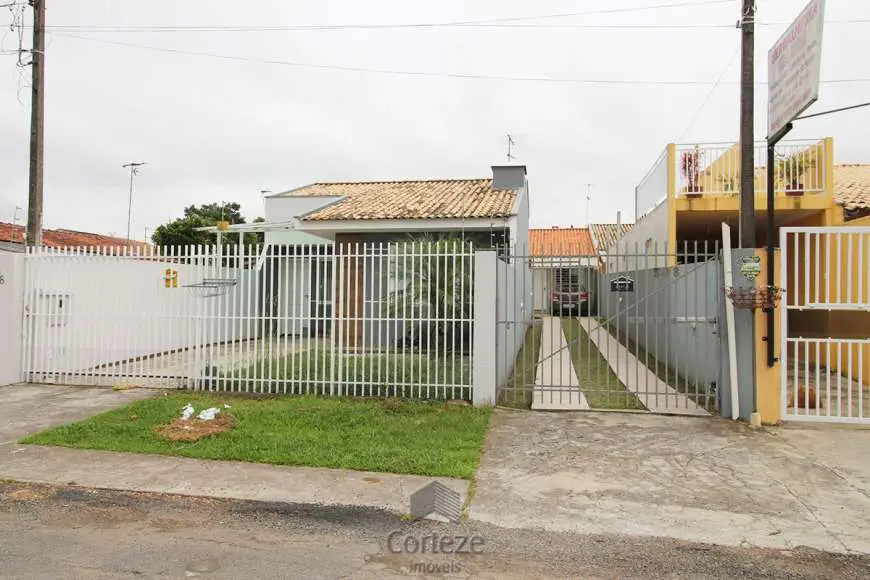 Casa com 2 Quartos à Venda, 58 m² por R$ 210.000 Avenida Santa Catarina, 308 - Roseira, São José dos Pinhais - PR