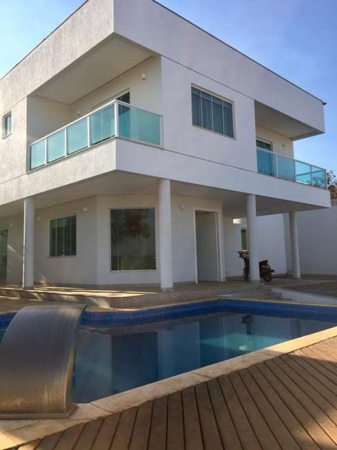 Casa com 5 Quartos à Venda, 400 m² por R$ 1.600.000 Lundcéia, Lagoa Santa - MG