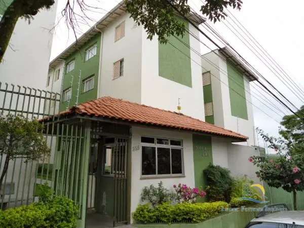 Apartamento com 3 Quartos à Venda, 51 m² por R$ 190.000 Rua São Luiz, 255 - Vila Shimabokuro , Londrina - PR