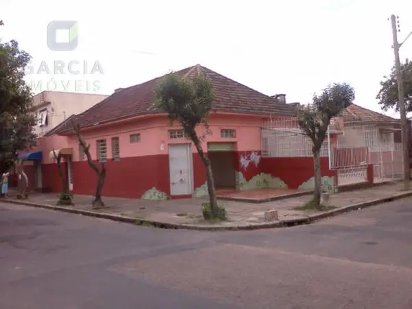Casa com 4 Quartos à Venda, 220 m² por R$ 492.000 Sarandi, Porto Alegre - RS