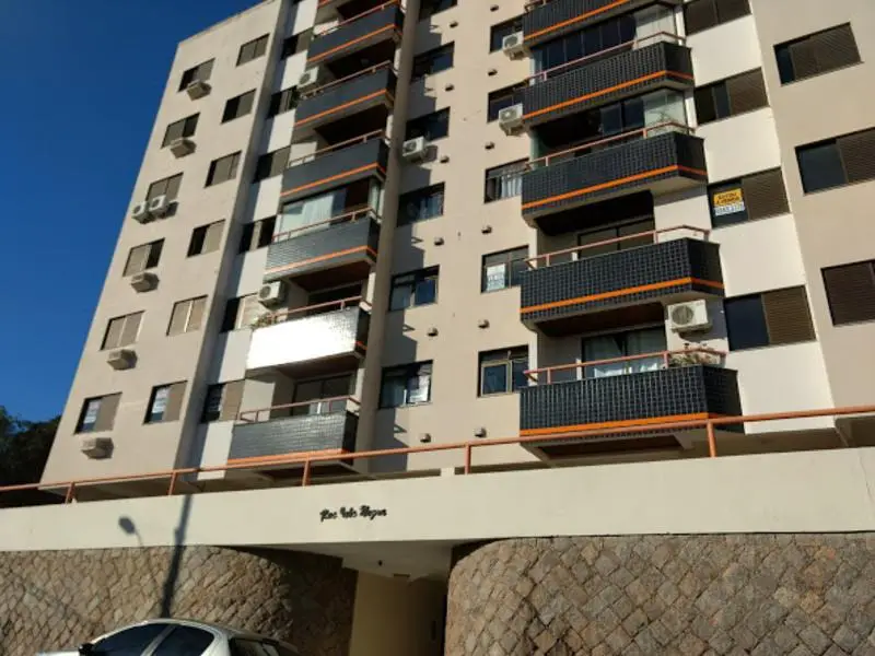 Apartamento com 3 Quartos à Venda, 93 m² por R$ 280.000 Rua Manoel Loureiro - Barreiros, São José - SC
