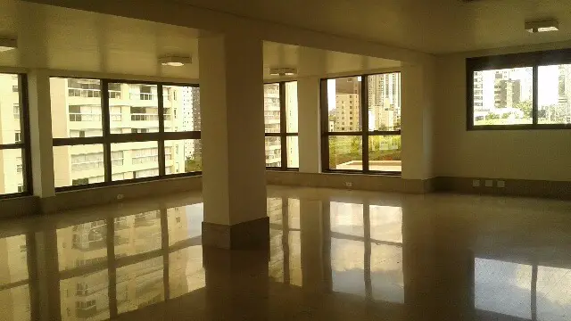 Apartamento com 4 Quartos para Alugar, 300 m² por R$ 6.000/Mês Vila da Serra, Belo Horizonte - MG