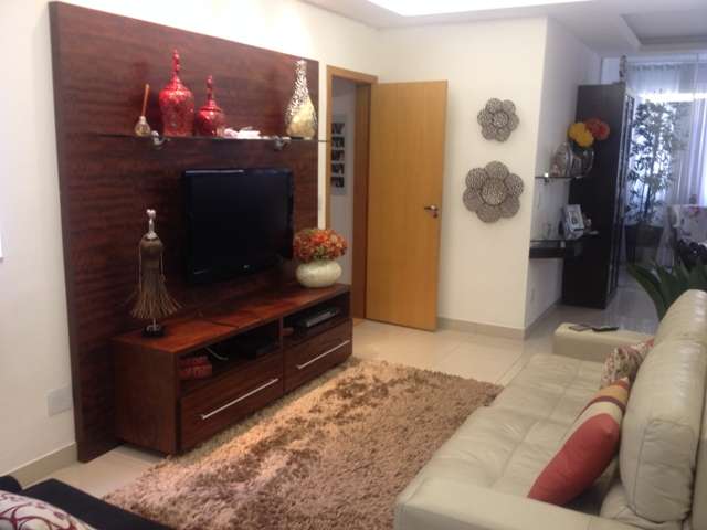 Apartamento com 3 Quartos à Venda, 123 m² por R$ 650.000 Rua Castelo de Edimburgo, 248 - Castelo, Belo Horizonte - MG