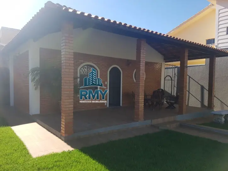 Casa com 3 Quartos à Venda por R$ 590.000 Rua Intendente César M Serva, 236 - Boa Esperança, Cuiabá - MT