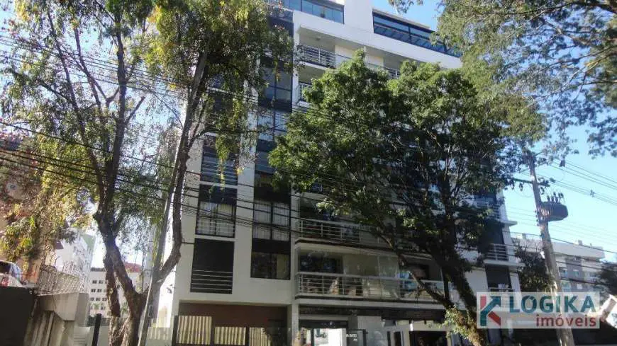 Apartamento com 3 Quartos à Venda, 141 m² por R$ 1.050.000 Rua Bento Viana, 780 - Água Verde, Curitiba - PR