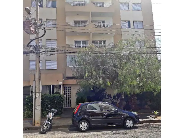 Apartamento com 2 Quartos para Alugar, 90 m² por R$ 1.300/Mês Santa Maria, Uberlândia - MG