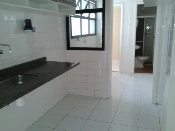 Apartamento com 4 Quartos à Venda, 135 m² por R$ 650.000 Itaigara, Salvador - BA