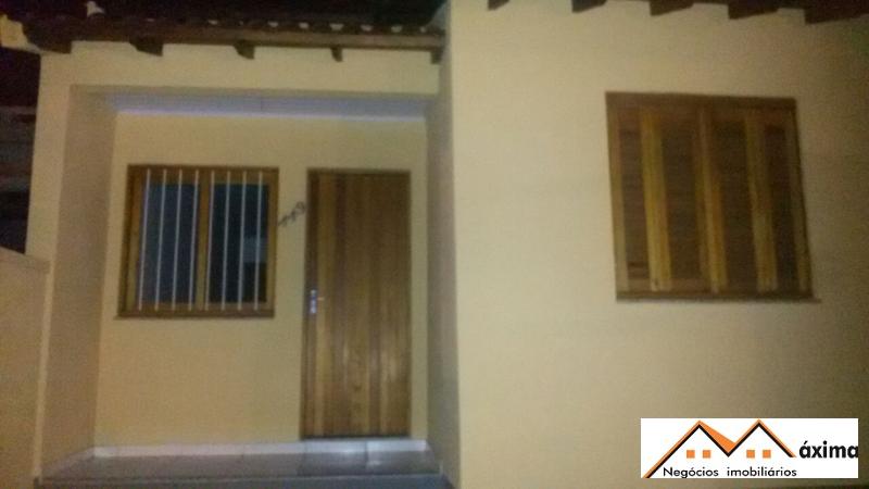 Casa com 2 Quartos à Venda, 56 m² por R$ 174.900 Vera Cruz, Gravataí - RS