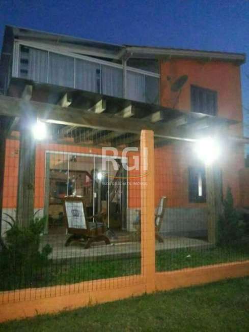 Casa com 4 Quartos à Venda, 206 m² por R$ 375.000 Rua Charruas, 327 - Imara, Imbé - RS