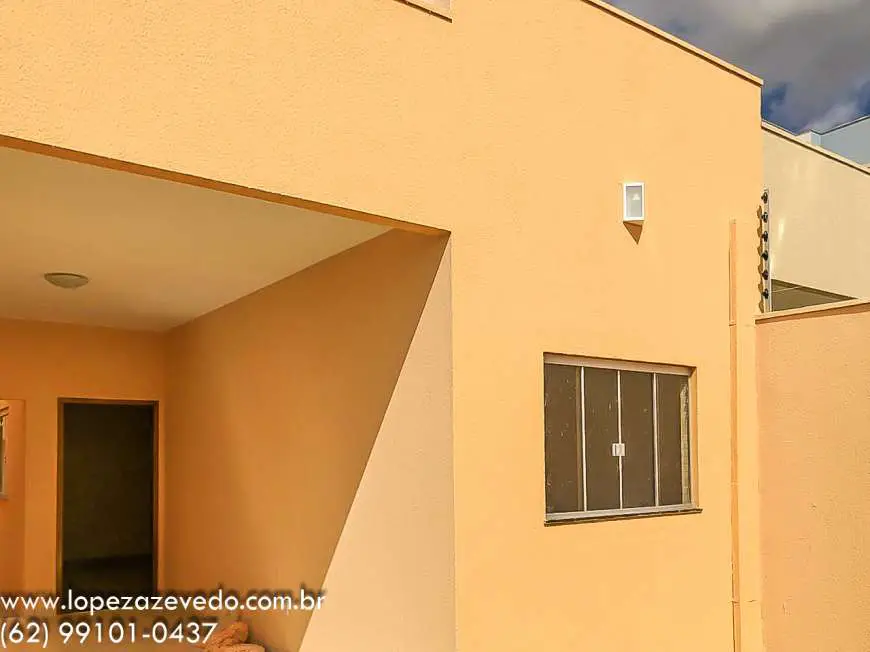 Casa com 3 Quartos à Venda, 150 m² por R$ 165.000 Rua RC-13 - Residencial Cerejeiras , Anápolis - GO