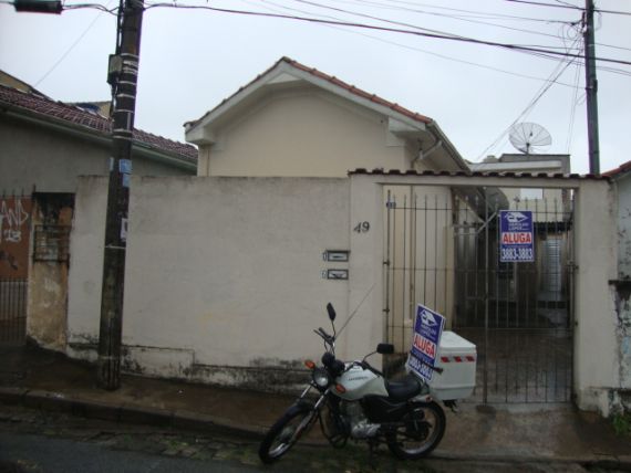 Sobrado com 3 Quartos para Alugar por R$ 1.300/Mês Vila Isolina Mazzei, São Paulo - SP