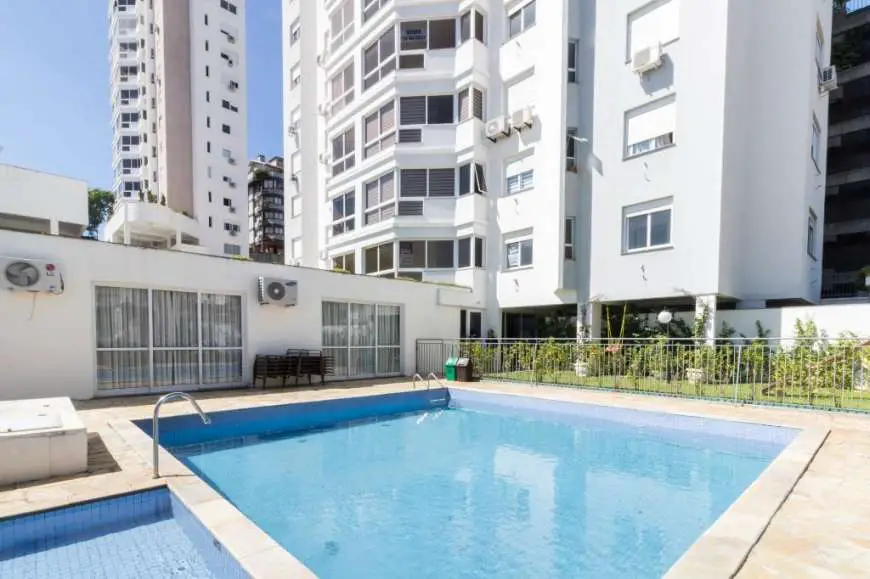 Apartamento com 3 Quartos à Venda, 101 m² por R$ 750.000 Avenida Mariland - Higienópolis, Porto Alegre - RS