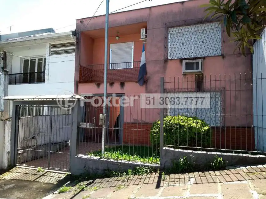Casa com 2 Quartos à Venda, 144 m² por R$ 1.042.000 Rua Artur Rocha - Mont' Serrat, Porto Alegre - RS