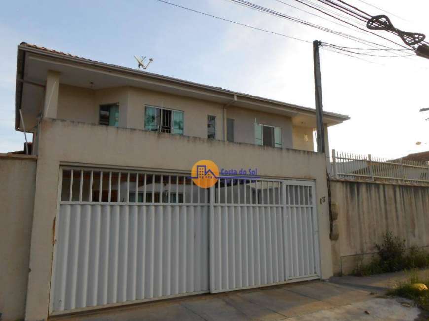 Casa com 3 Quartos à Venda, 130 m² por R$ 399.000 Avenida Euclides da Cunha - Enseada das Gaivotas, Rio das Ostras - RJ