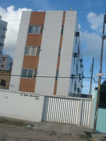 Apartamento com 2 Quartos para Alugar, 75 m² por R$ 800/Mês Rua João Sáles de Menezes, 320 - Cidade Universitária, Recife - PE