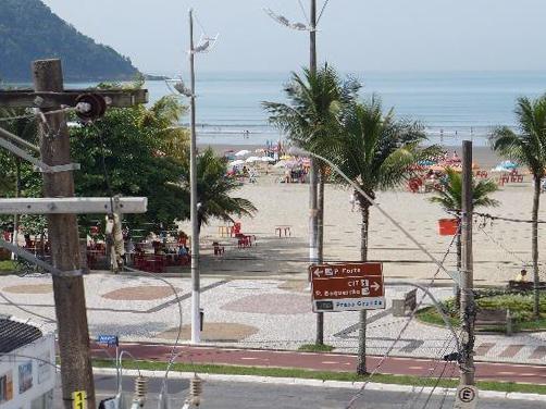 Kitnet com 1 Quarto à Venda, 28 m² por R$ 99.000 Canto do Forte, Praia Grande - SP