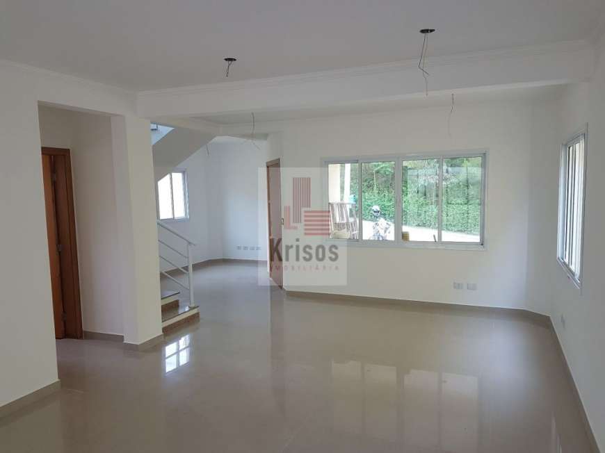 Casa de Condomínio com 3 Quartos à Venda, 200 m² por R$ 1.100.000 Estrada do Capuava, 1700 - Jardim São Vicente, Cotia - SP