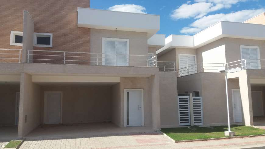 Casa de Condomínio com 3 Quartos à Venda, 170 m² por R$ 807.000 Rua Doutor Adhemar de Barros - Jardim Europa, Valinhos - SP