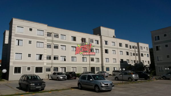 Apartamento com 2 Quartos para Alugar, 50 m² por R$ 500/Mês Rua Agudos do Sul, 978 - Afonso Pena, São José dos Pinhais - PR