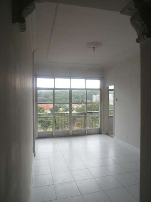 Apartamento com 1 Quarto para Alugar, 40 m² por R$ 2.000/Mês Rua Lauro Muller - Botafogo, Rio de Janeiro - RJ