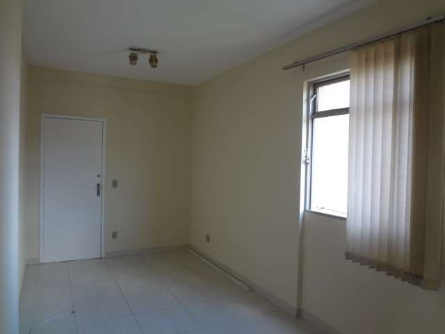 Apartamento com 2 Quartos para Alugar, 65 m² por R$ 600/Mês Rua Zurick - Nova Suíssa, Belo Horizonte - MG