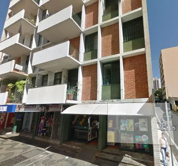 Apartamento com 3 Quartos para Alugar, 155 m² por R$ 750/Mês Centro, Uberaba - MG