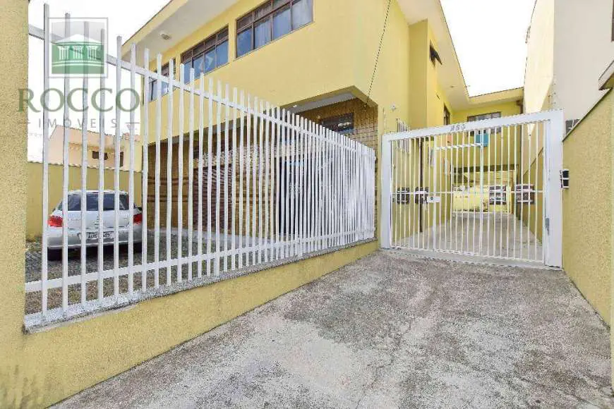 Apartamento com 1 Quarto para Alugar, 50 m² por R$ 700/Mês Travessa Conuncio Carrano, 235 - Cidade Jardim, São José dos Pinhais - PR