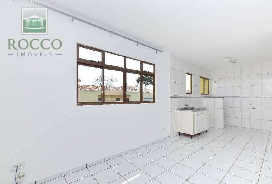 Apartamento com 1 Quarto para Alugar, 50 m² por R$ 700/Mês Travessa Conuncio Carrano, 235 - Cidade Jardim, São José dos Pinhais - PR