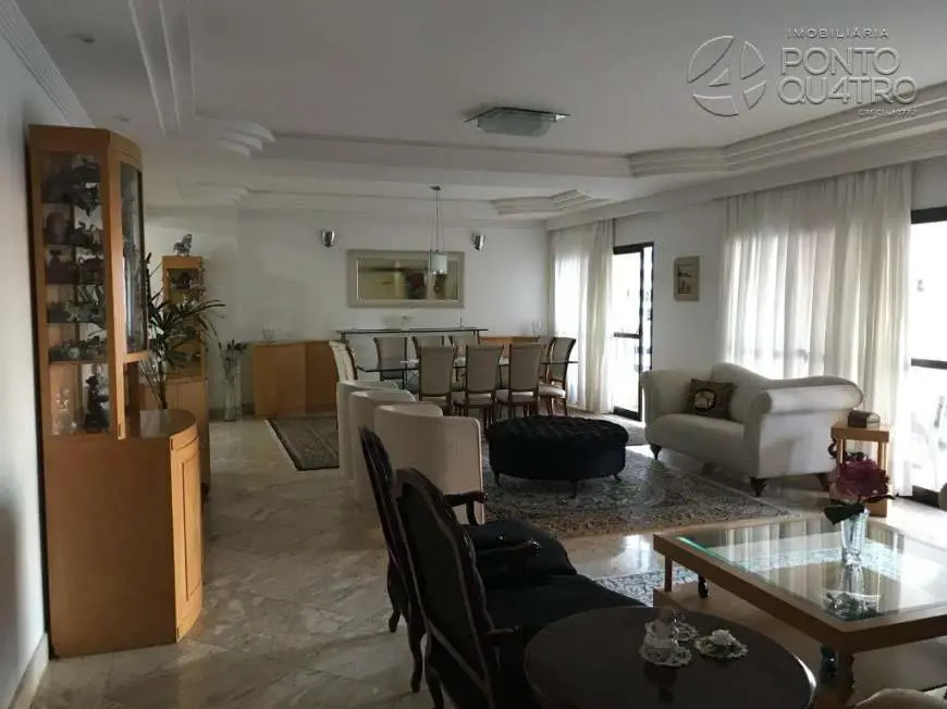 Apartamento com 4 Quartos para Alugar, 280 m² por R$ 6.050/Mês Rua Artesão João da Prata - Itaigara, Salvador - BA