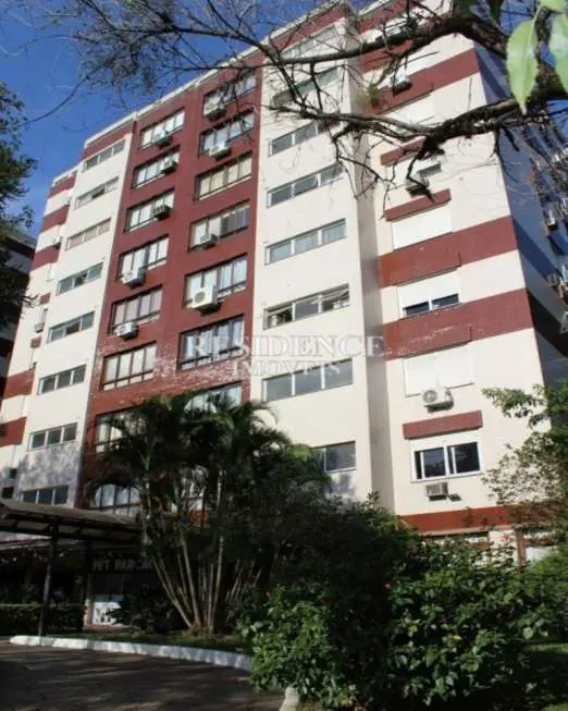 Apartamento com 3 Quartos para Alugar por R$ 3.000/Mês Rio Branco, Porto Alegre - RS