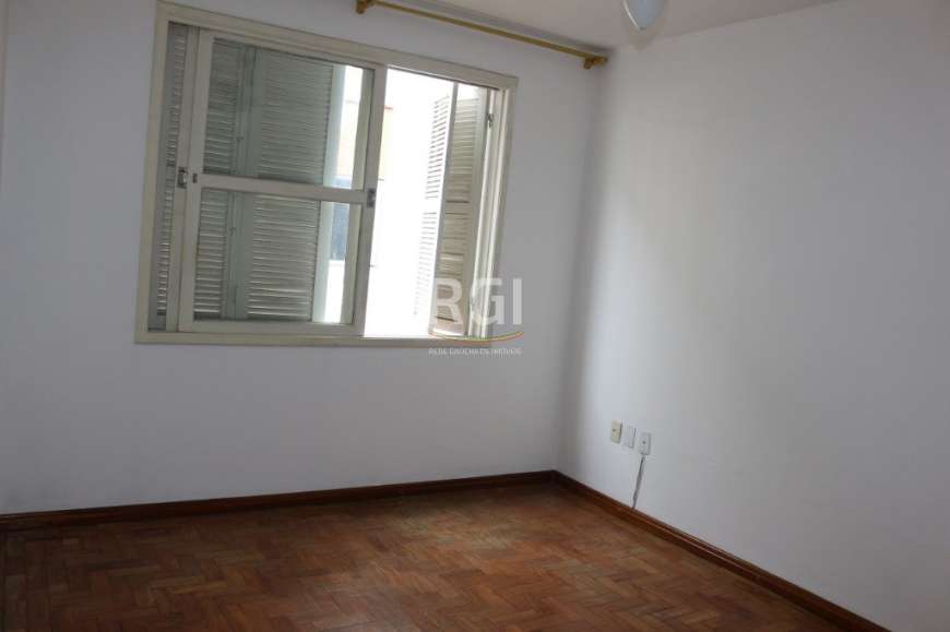 Apartamento com 2 Quartos para Alugar, 75 m² por R$ 1.000/Mês Avenida Padre Cacique - Praia de Belas, Porto Alegre - RS