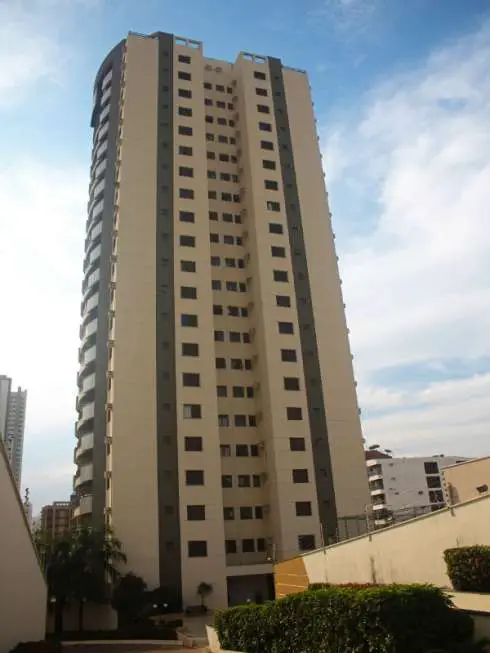 Apartamento com 3 Quartos para Alugar, 105 m² por R$ 1.600/Mês Avenida Senador Filinto Müller - Quilombo, Cuiabá - MT
